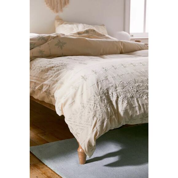 Urban Outfitters Dawson Embroidered Cross-Dyed Duvet Cover King Size Cream - Picture 2 of 7